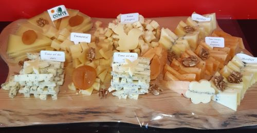 Plateau de fromages du Jura pour dégustation | Fromagerie Narbief Bizot